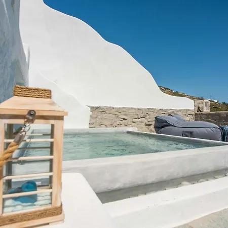 Hope With Private Jacuzzi